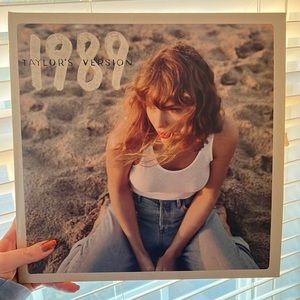 1989 (Taylor's Version) Rose Garden Pink Edition Vinyl